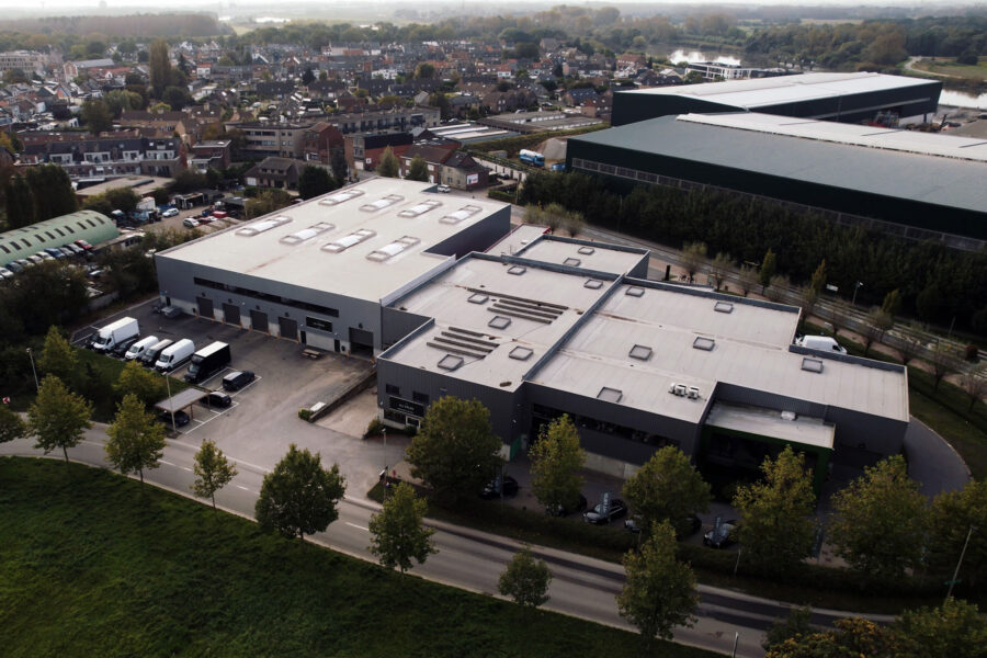 ALL FIELDS: verruimt haar retail actieradius met derde overname in twee ...